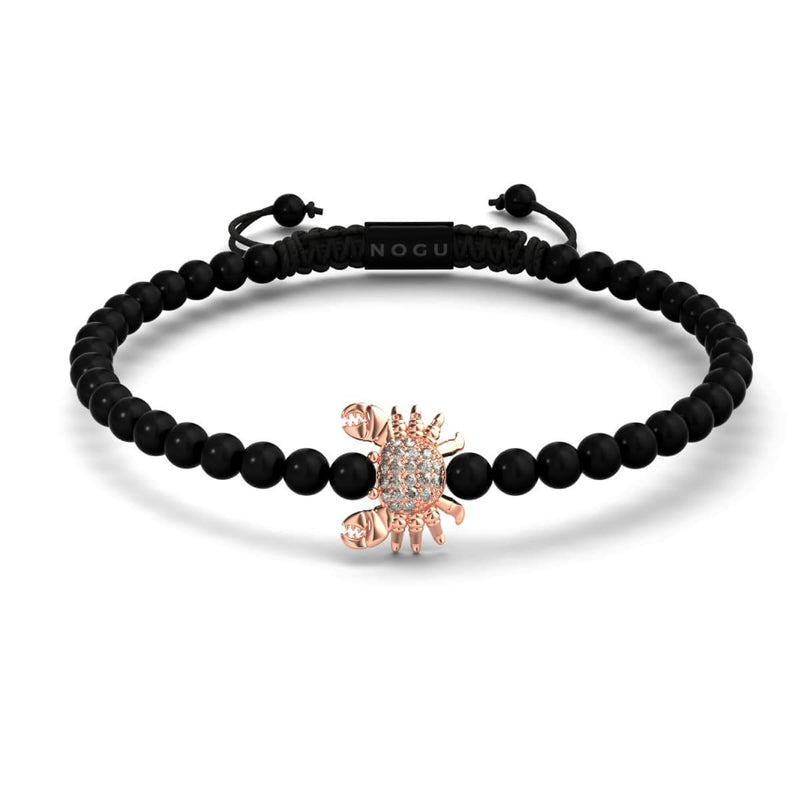 Kristall-Seekrabbe | 18 Karat Roségold &amp; Rotguss | Schwarz | Makramee-Charmballa-Armband 