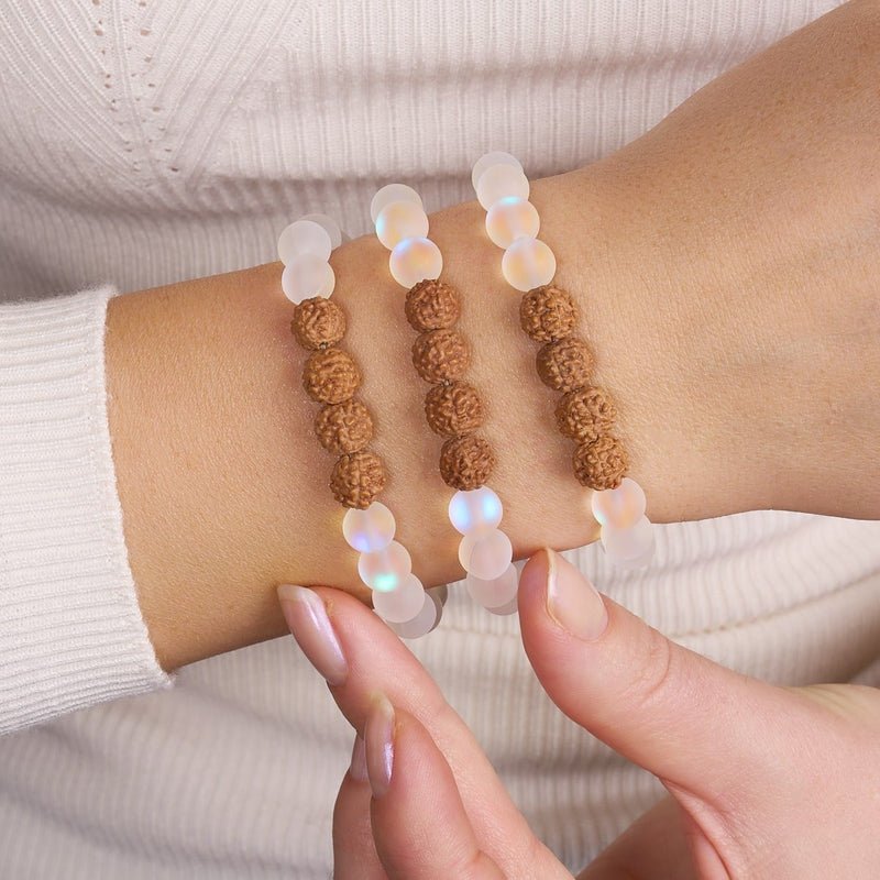 Ganzheitliches Leuchten | Meerjungfrauenglas x Rudraksha | Mala-Armband