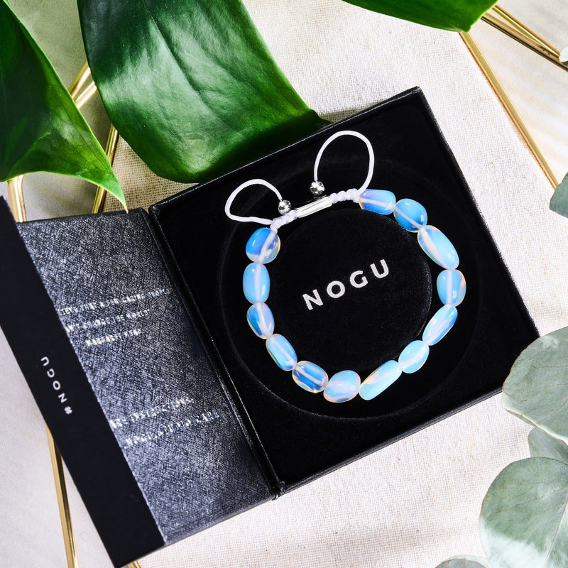 Silber x Weiß | Opal Mondstein Kiesel Makramee Armband